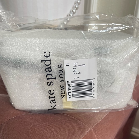 Kate Spade New York Picture This Camera novelty Wristlet ♠️📷 - Picture 5 of 15